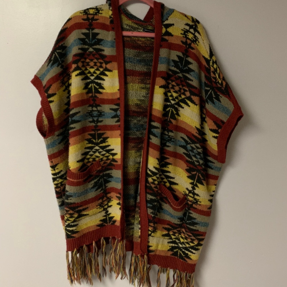 Cardigan / Sweater